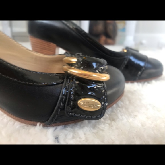 ⚡️⚡️⚡️ SALE!!!  Chloė leather pumps with gold buckle, size 6 (36) - Picture 3 of 7